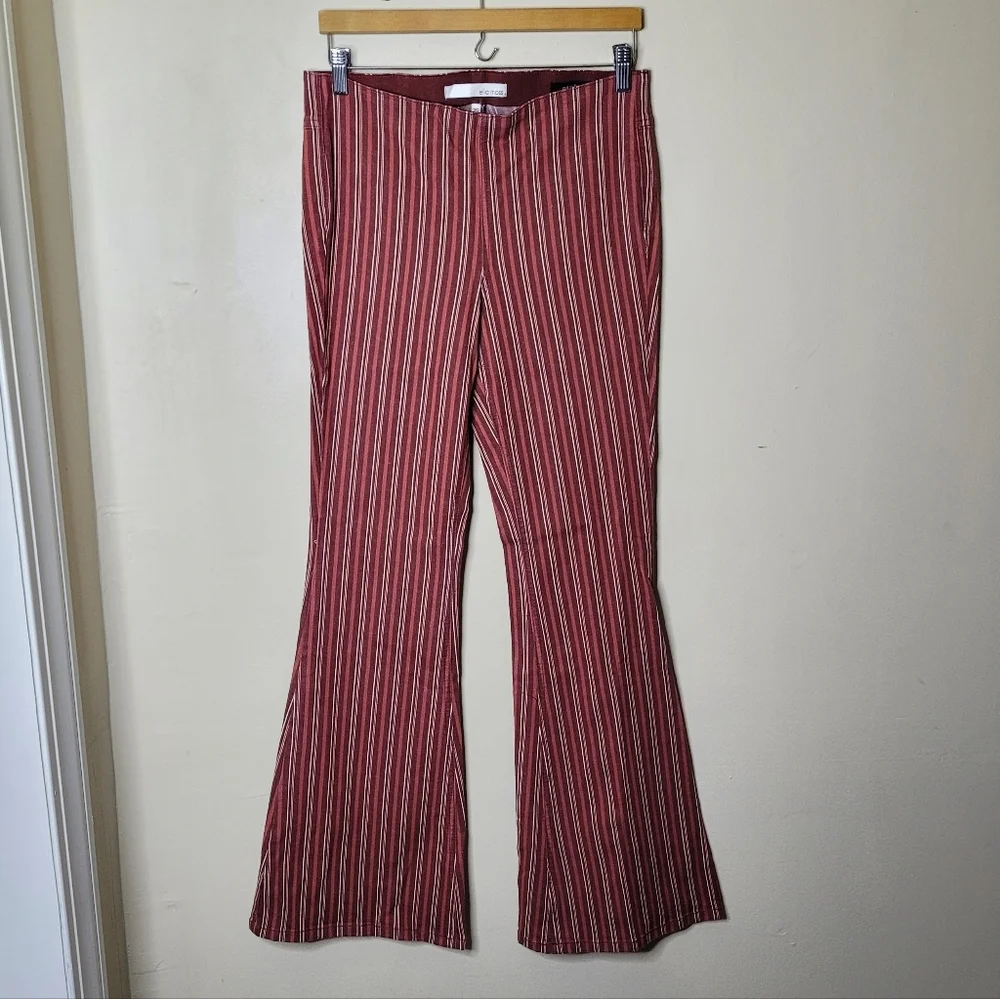 Ella Moss Pull On Flare Pants In Red Desert Stripe Size 29 NWT